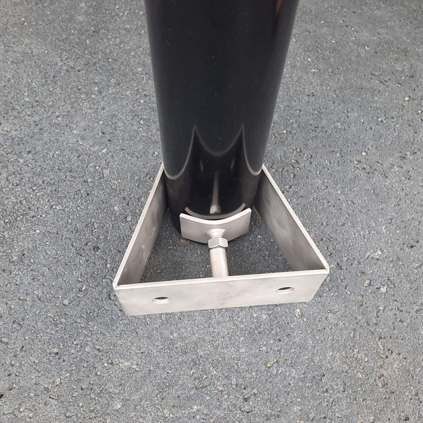 AlarmsysteemExpert.nl Cameramast 4 meter Ø 90mm met RVS muurbeugels