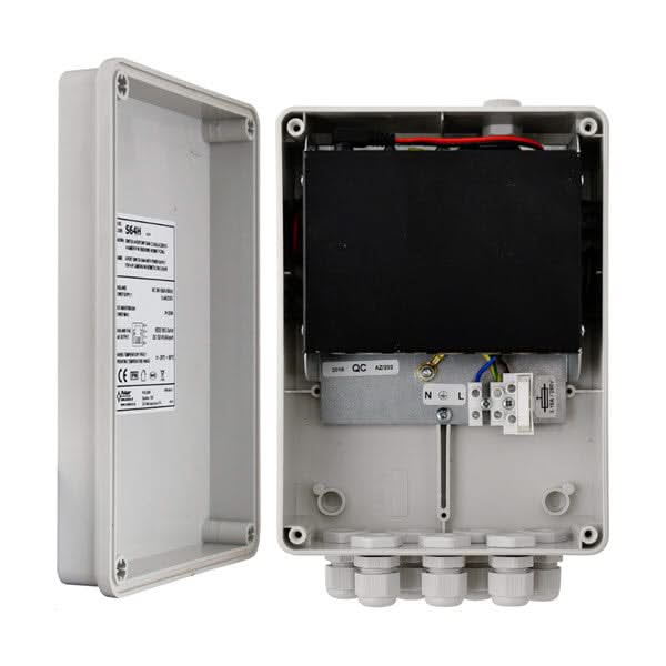 AlarmsysteemExpert.nl S64H 100Mbit switch  in IP56 buitenkast 2x uplink & 4xPoE+